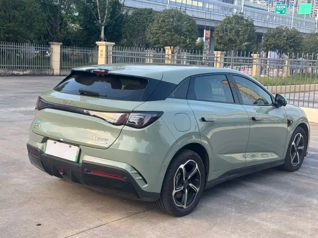 BYD Seal 06GT — миниатюра 10