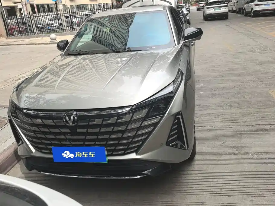 Changan UNI-Z New Energy — миниатюра 2