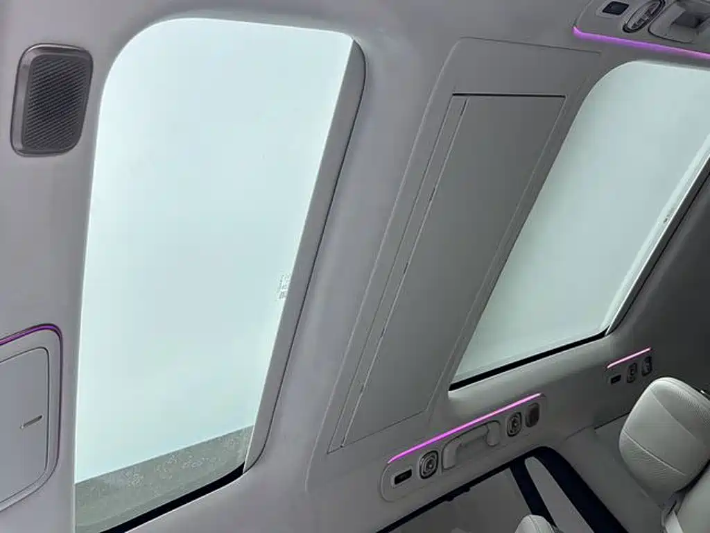 Lynk & Co 900 — миниатюра 17