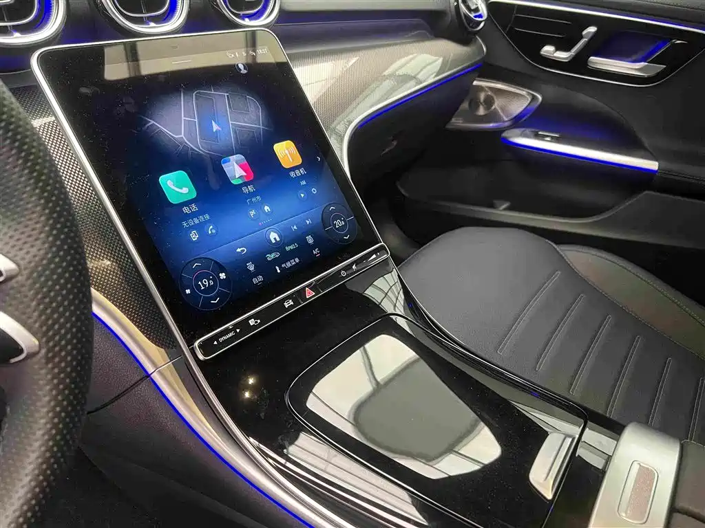 Mercedes-Benz C-Class — миниатюра 14