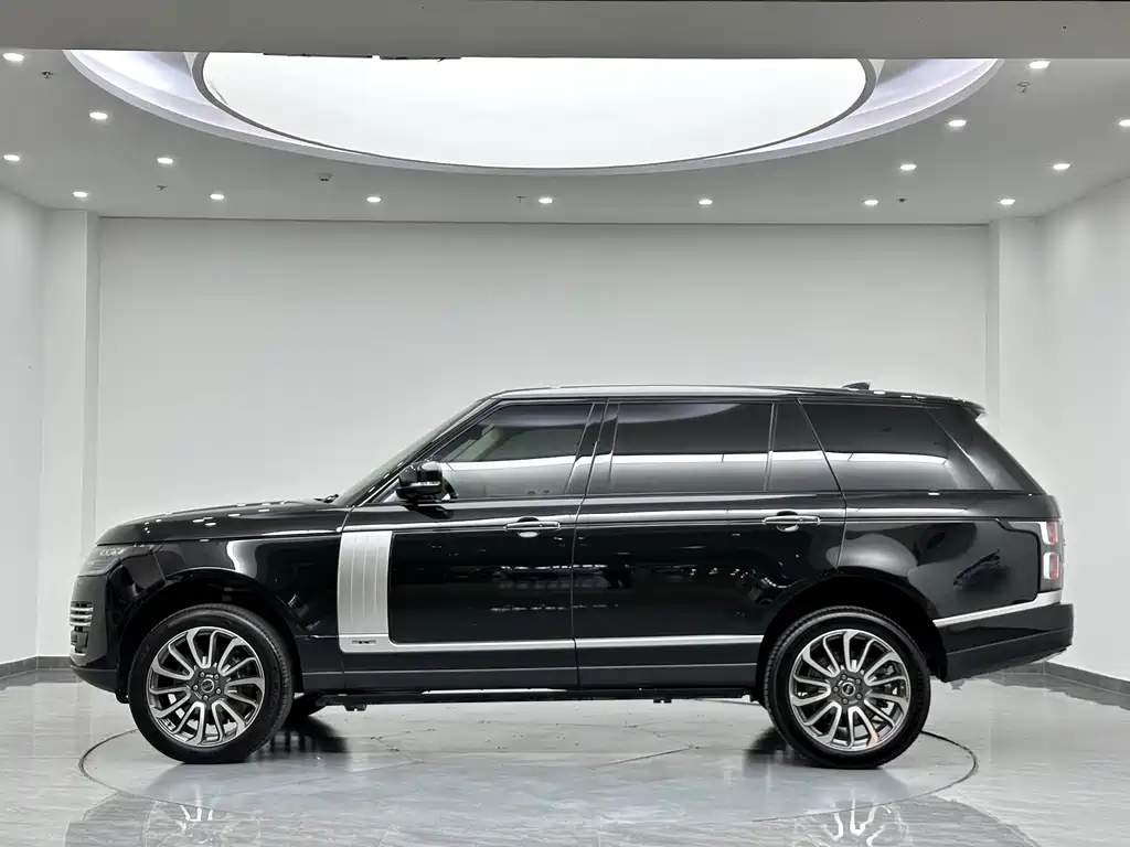 Land Rover Range Rover — миниатюра 5
