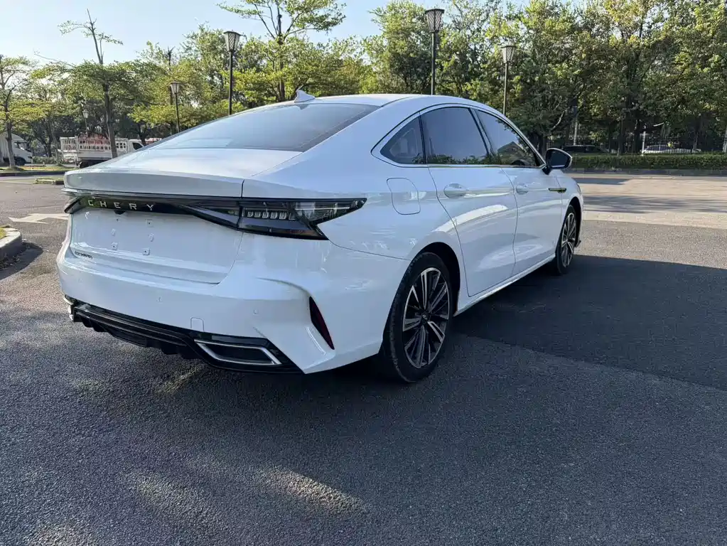 Chery Arrizo 8 — миниатюра 23