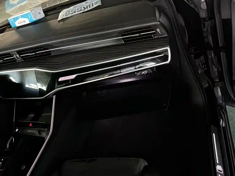 Audi A6L 2024 45 TFSI quattro