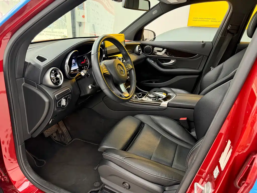 Mercedes-Benz GLC — миниатюра 12