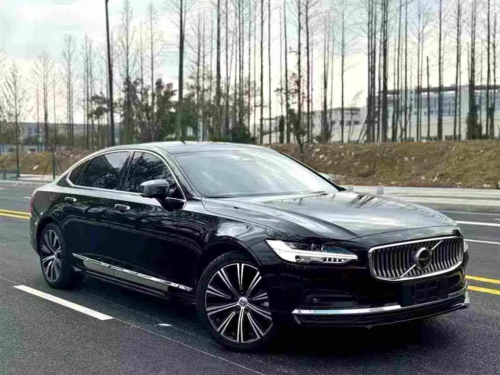 Volvo S90 — миниатюра 2