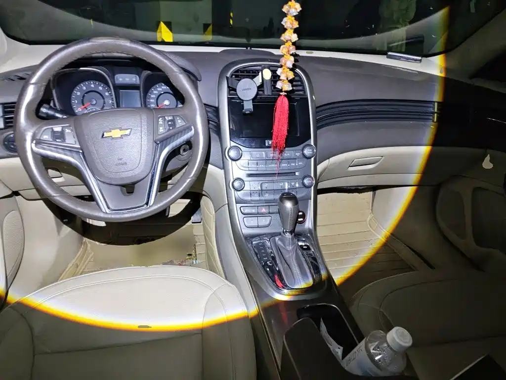 Chevrolet Malibu — миниатюра 10