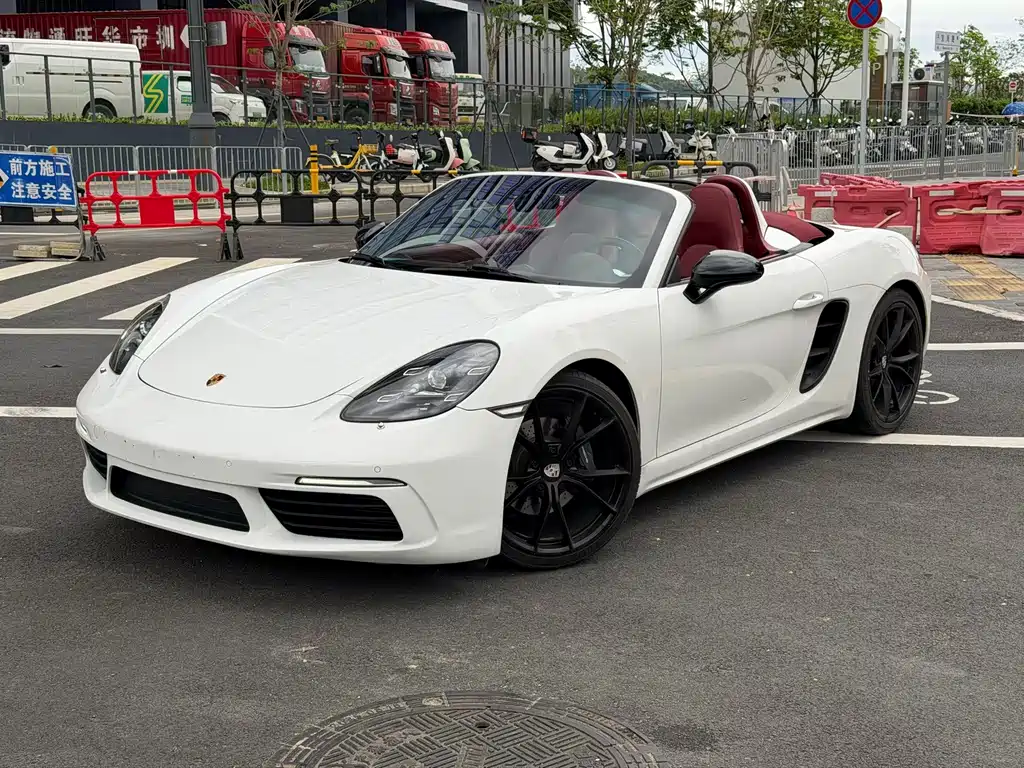 Porsche 718