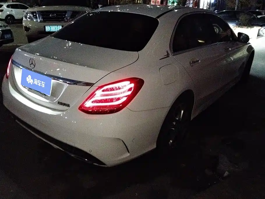 Mercedes-Benz C-Class — миниатюра 3