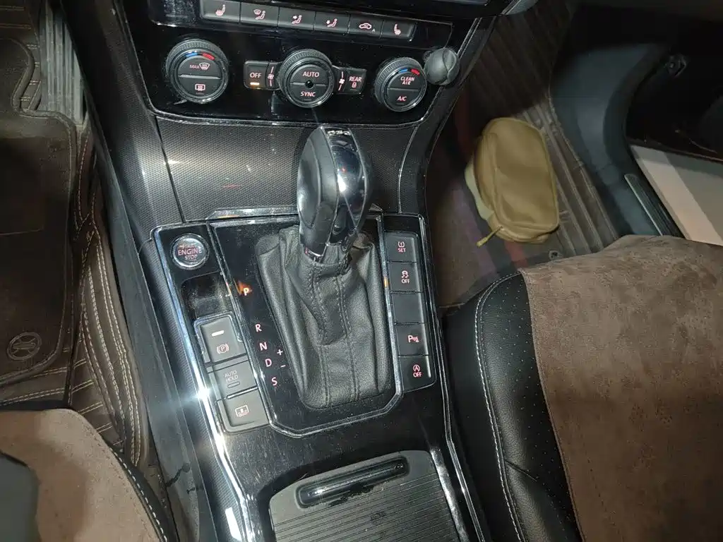 Volkswagen Passat — миниатюра 10