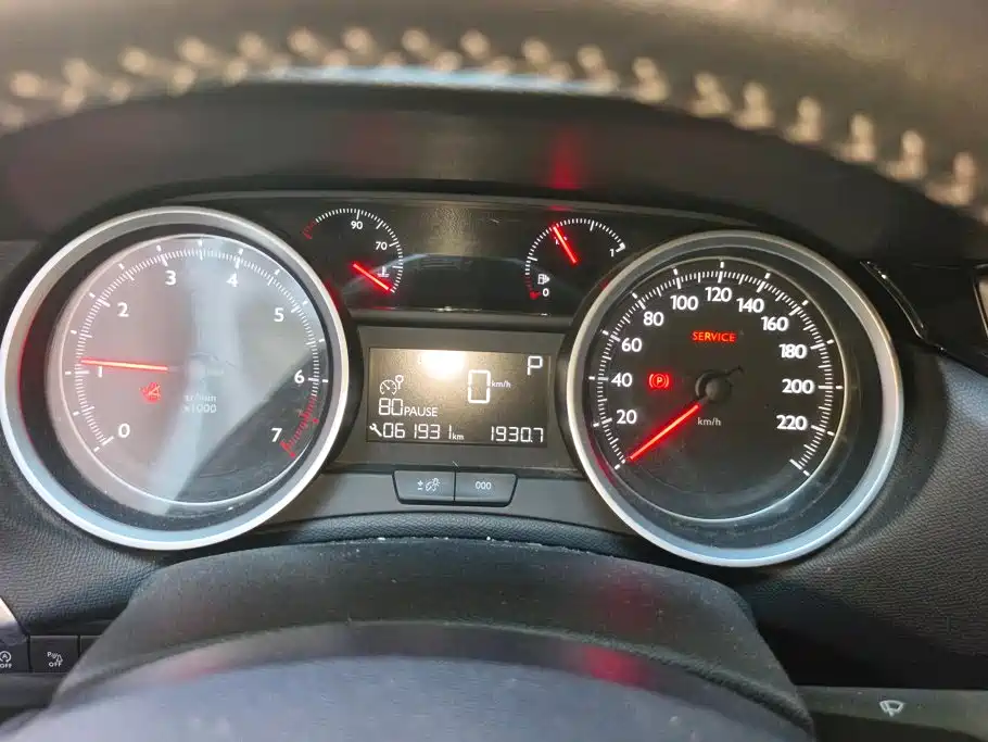Peugeot 408 — миниатюра 14