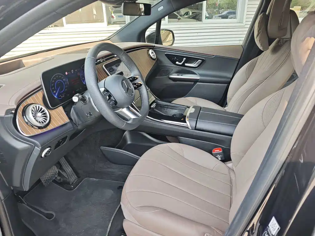 Mercedes-Benz EQE SUV 2024 500 4MATIC Luxury