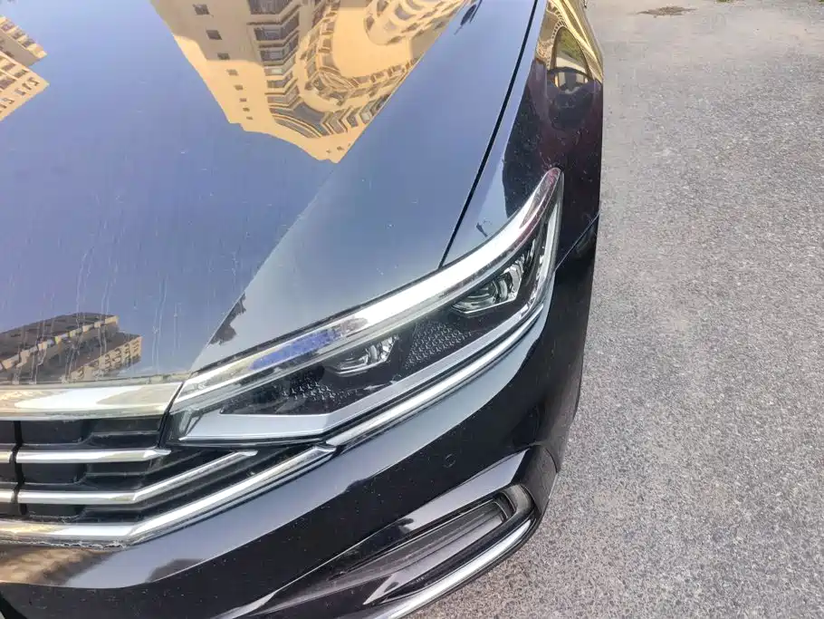 Volkswagen Magotan PHEV — миниатюра 5