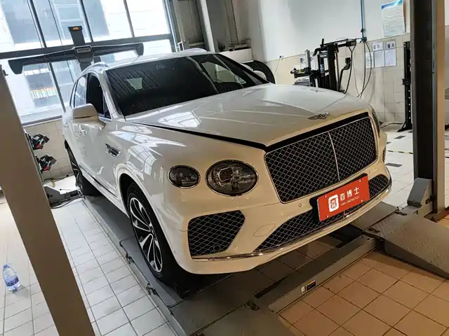 BENTLEY TIM YUE