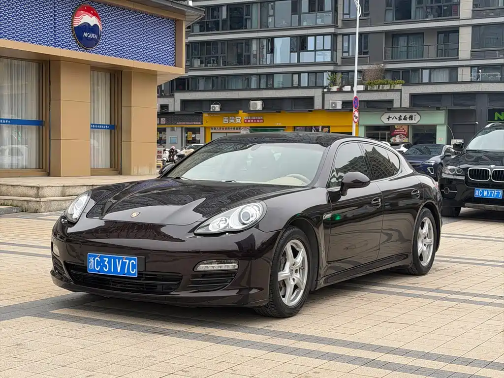 Porsche Panamera 2011