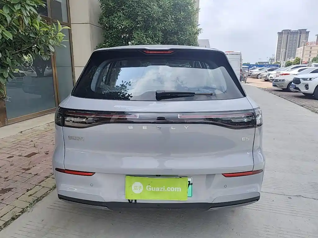 Geely Galaxy Galaxy E5 E5 2026 610km