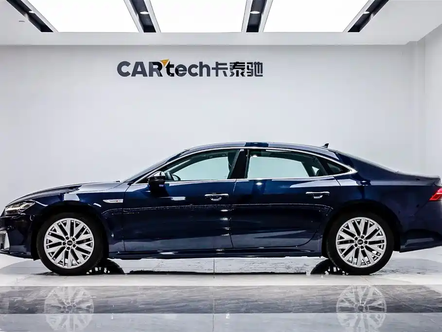 Audi A7L 2024 45TFSI S-line