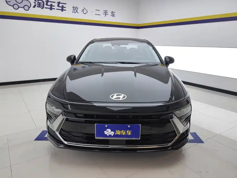Hyundai Sonata — миниатюра 2