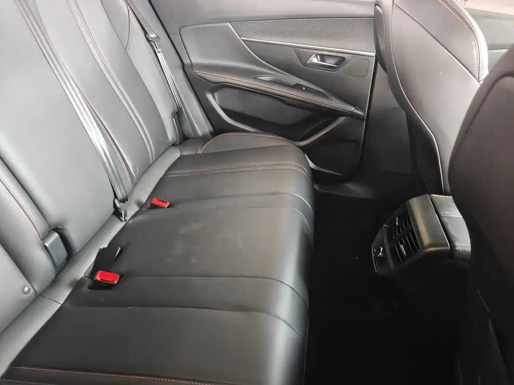 PEUGEOT 4008 NEW ENERGY