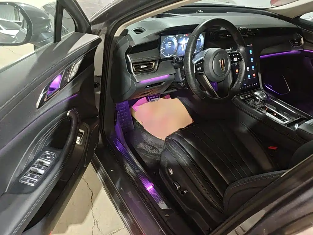 Hongqi Hongqi H5 — миниатюра 16
