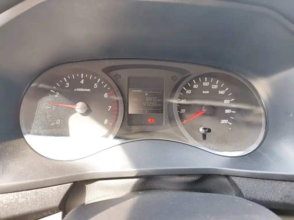 Wuling Hongguang PLUS — миниатюра 12