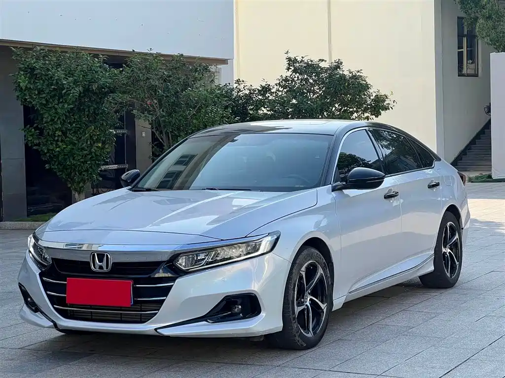 Купить Honda Accord
