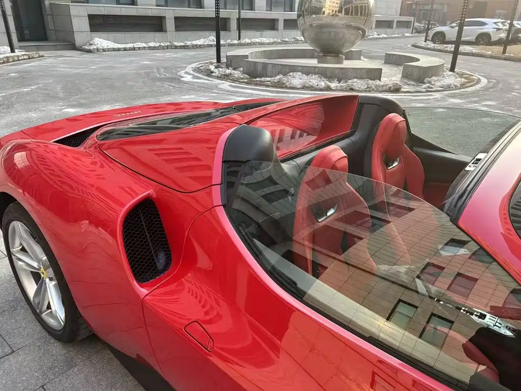 Ferrari 296 2022 3.0T V6 GTS