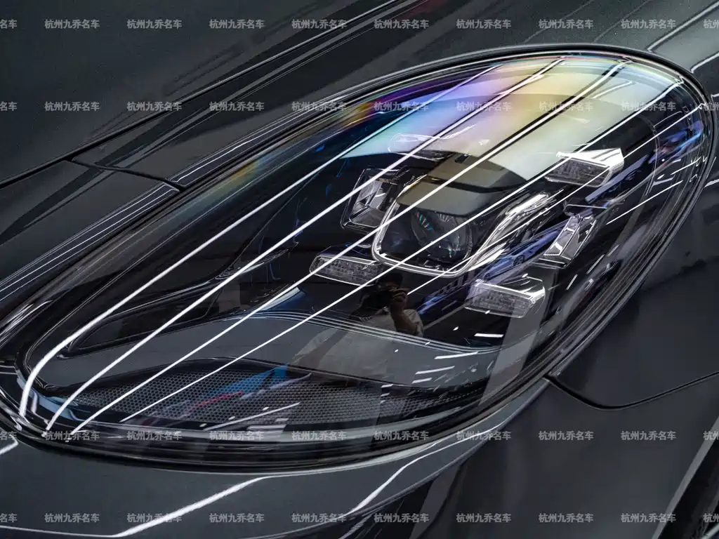 Porsche Panamera — миниатюра 10