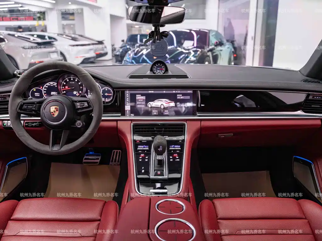 Porsche Panamera — миниатюра 15
