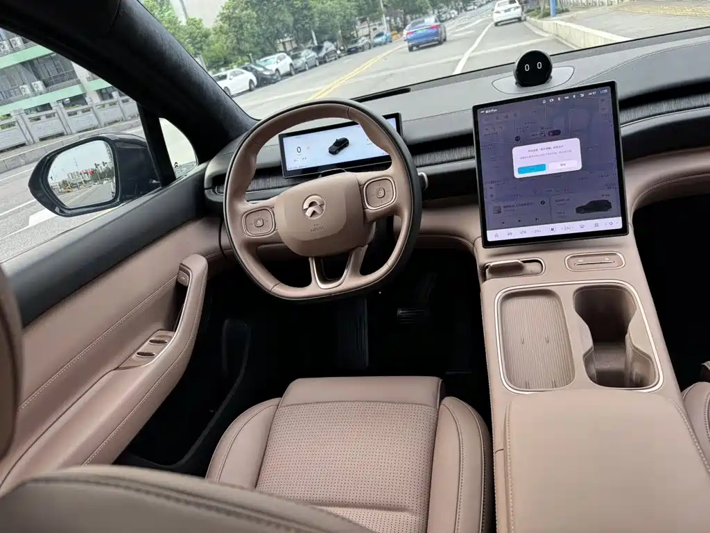 NIO ES6 — миниатюра 5