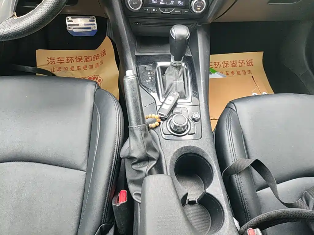 Mazda 3 Axela — миниатюра 14