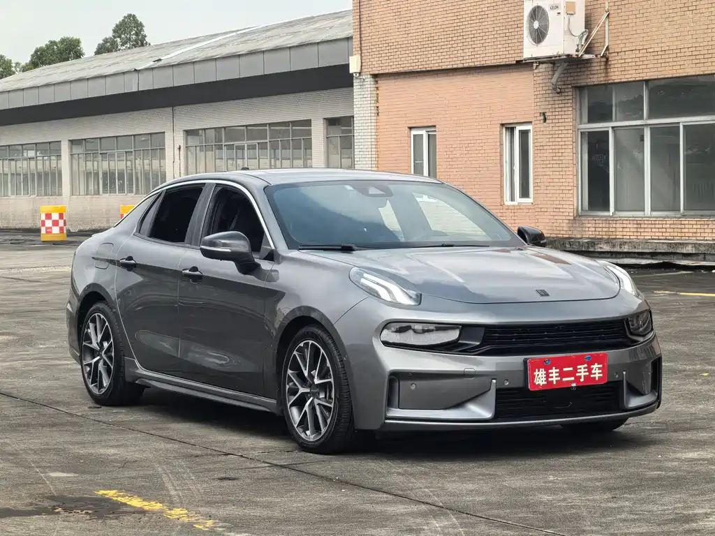 Lynk & Co 03 — миниатюра 3