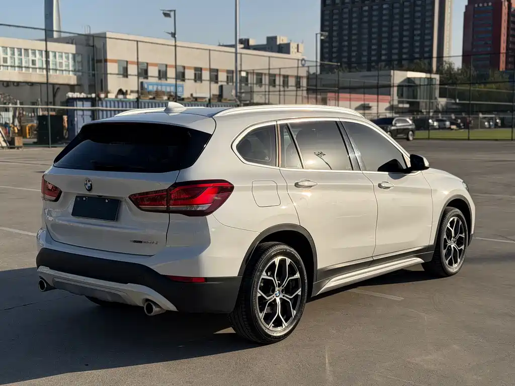 BMW X1 — миниатюра 6