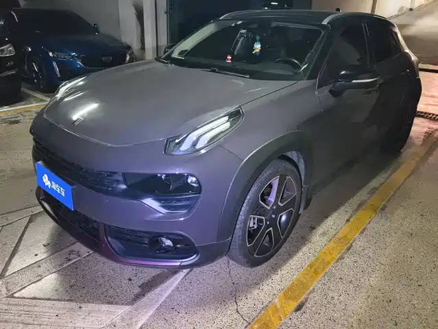 2022 Lynk & Co 02