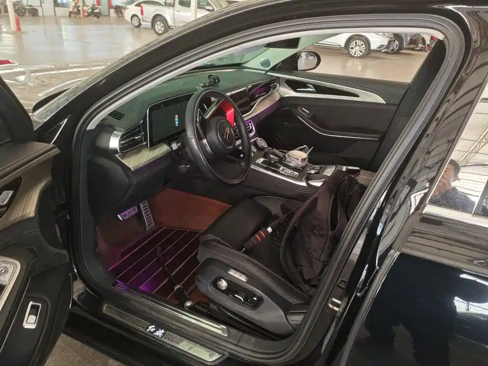 Hongqi Hongqi H9 — миниатюра 5