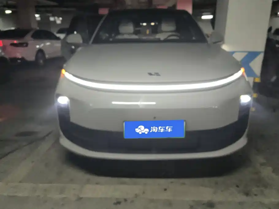 Li Auto Li L6 — миниатюра 2