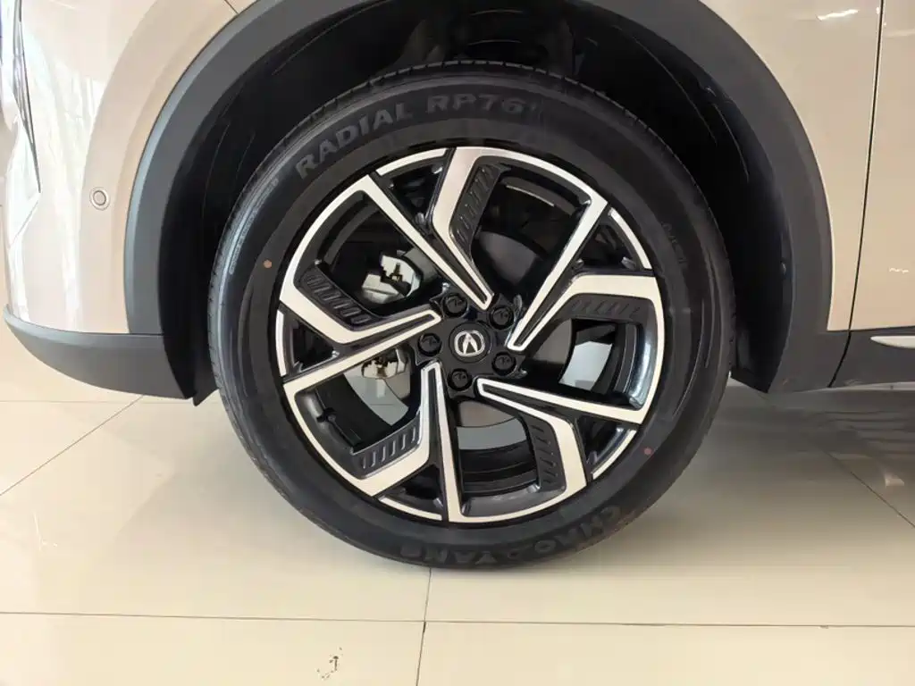 Changan CS55PLUS — миниатюра 9