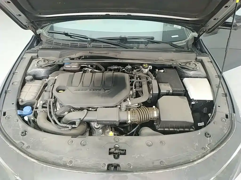 Changan UNI-V — миниатюра 20