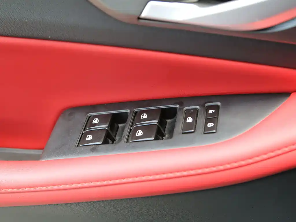 Changan CS35PLUS — миниатюра 10