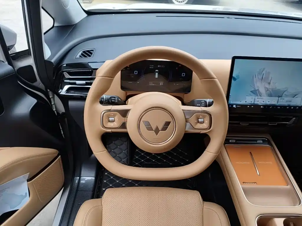 Wuling Xingguang 730 New Energy — миниатюра 11