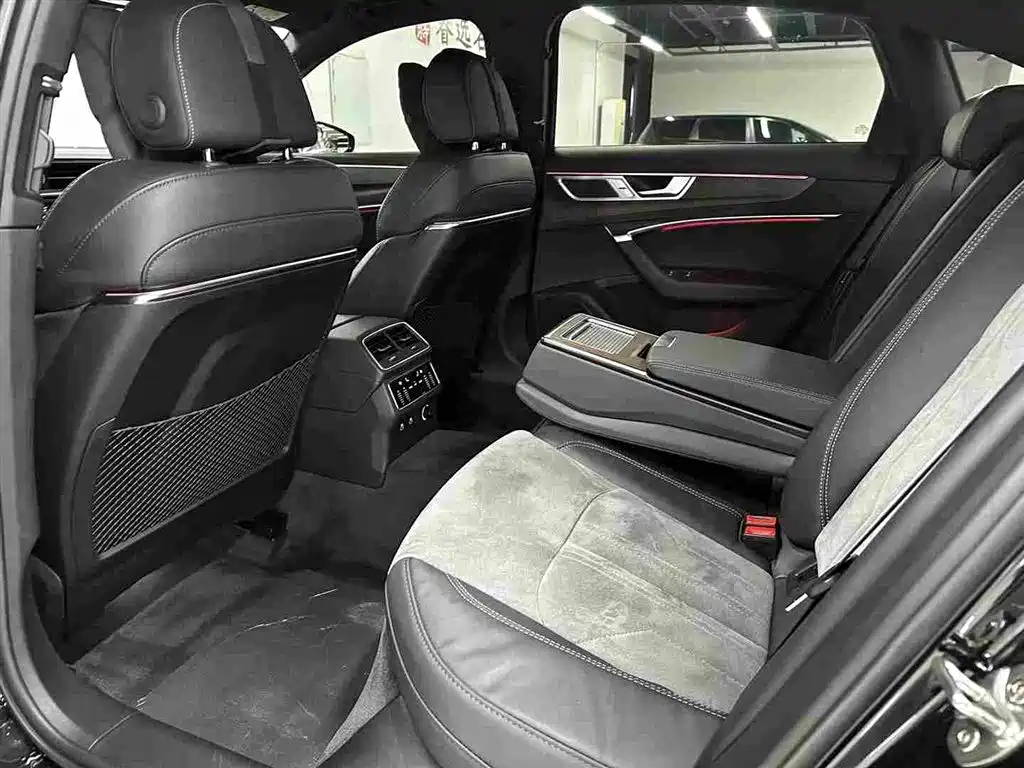 Audi A6L — миниатюра 14