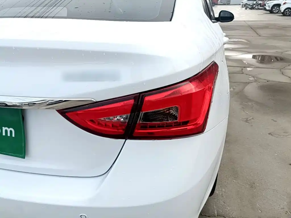 Chery Arrizo 5 — миниатюра 8