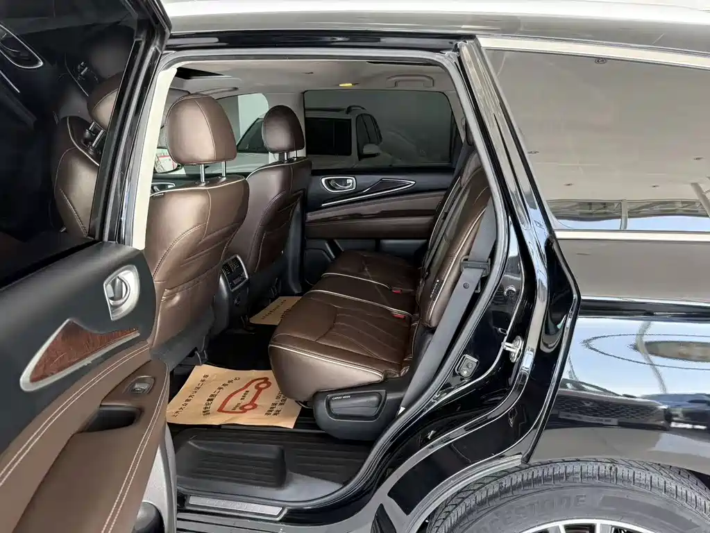 Infiniti QX60 (Import) — миниатюра 6