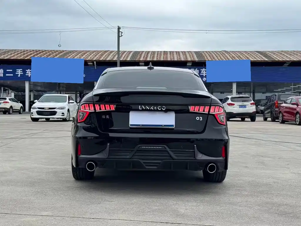 Lynk & Co 03 — миниатюра 9