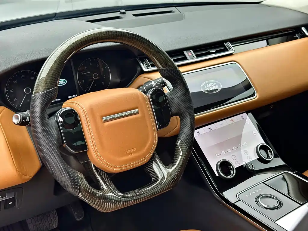 Land Rover Velar — миниатюра 12
