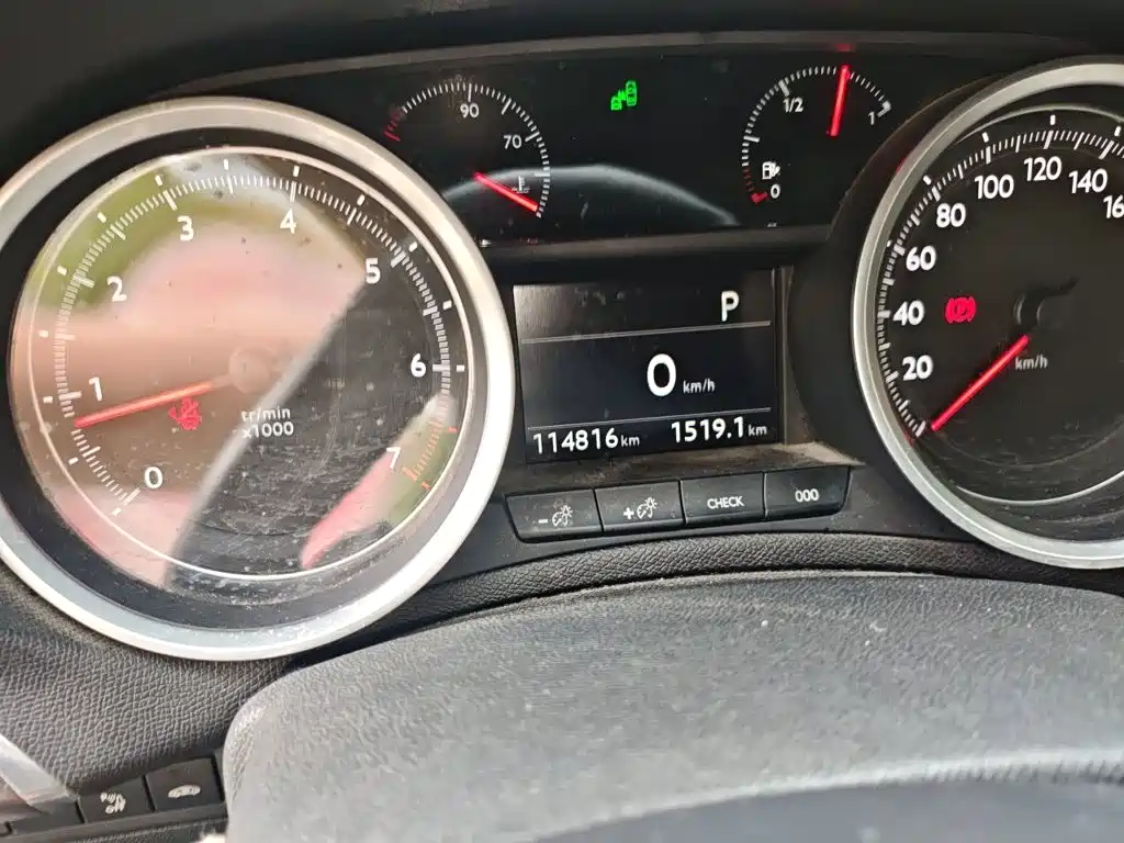 Peugeot 408 — миниатюра 5