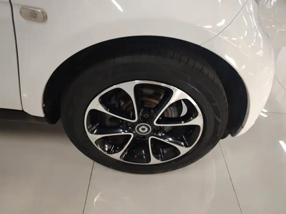 smart Smart Fortwo — миниатюра 6