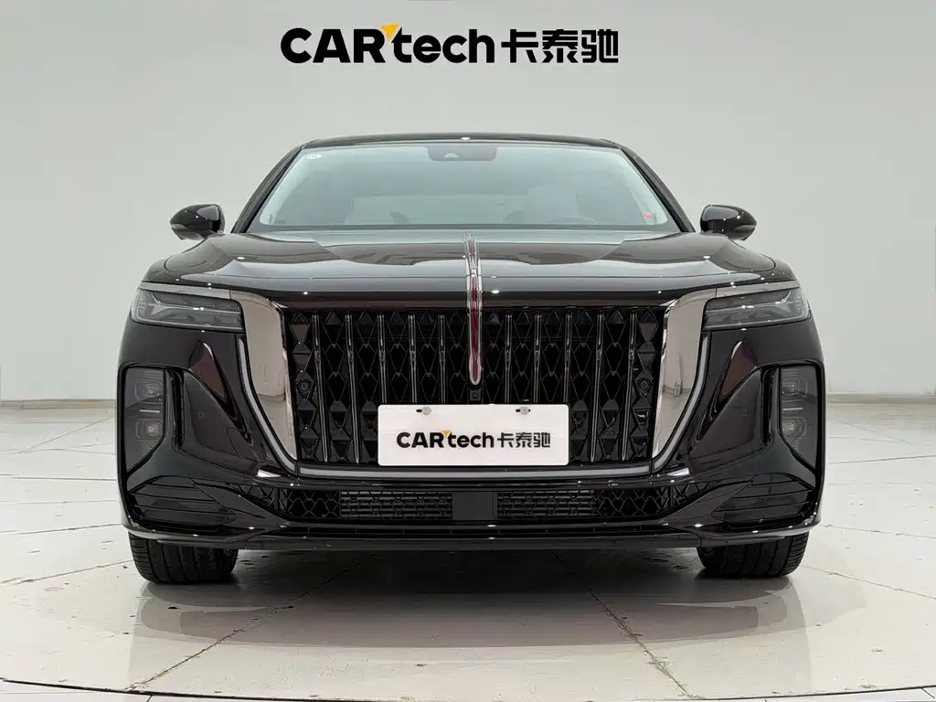 Hongqi H9 2025 2.0T 5 мест