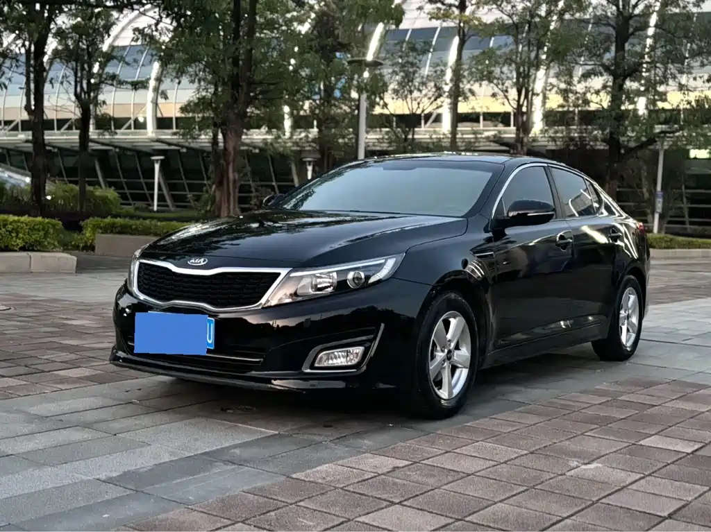 Kia K5 — миниатюра 3