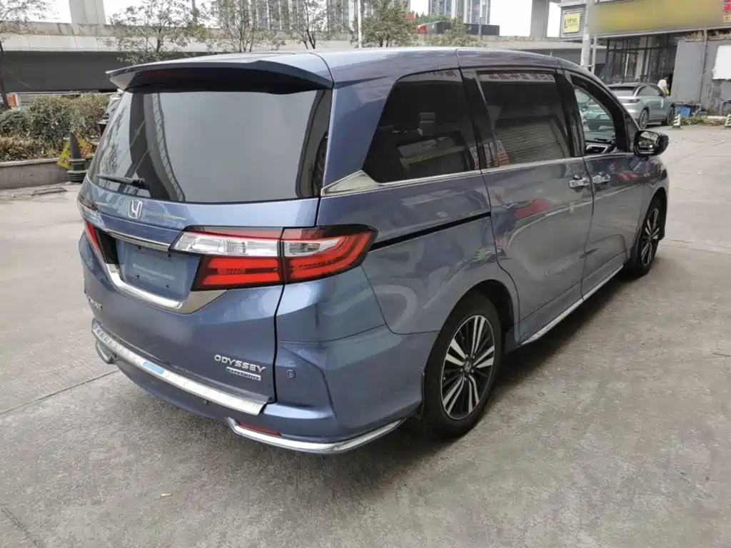 Honda Odyssey — миниатюра 7