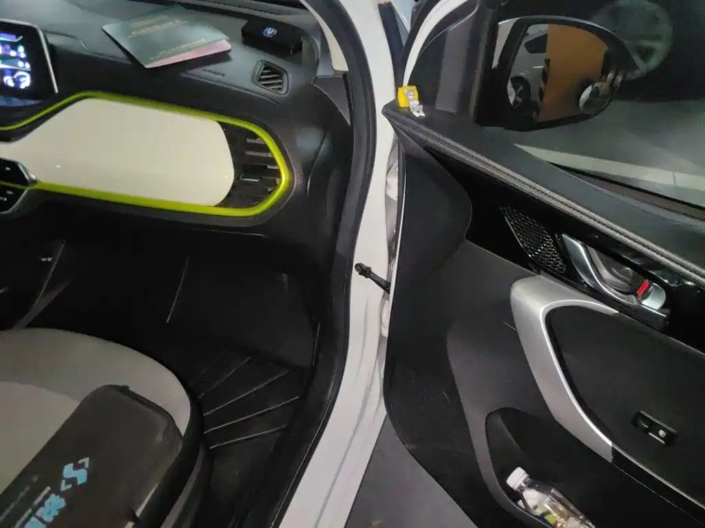 Changan Benben E-Star — миниатюра 19